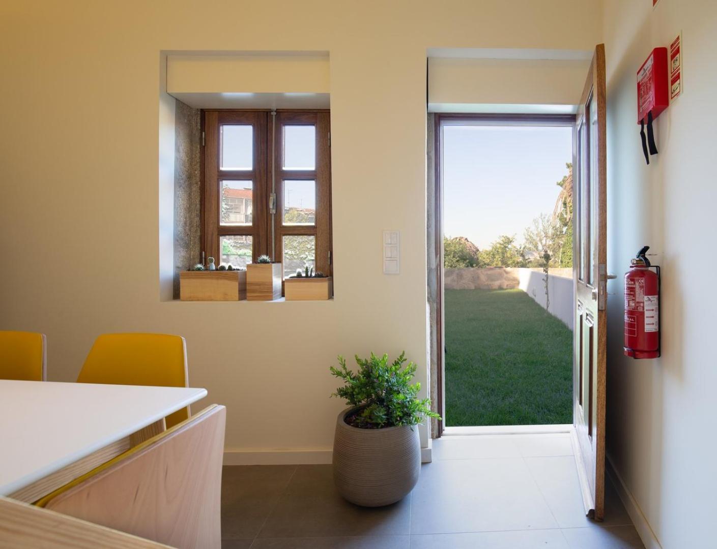 Guestready - Catorze De Outubro Houses II 加亚新城 外观 照片